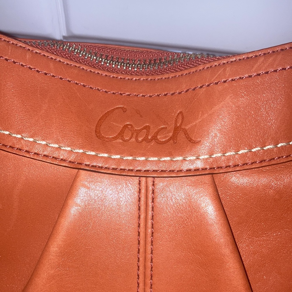 Coach Handbag - Picture 3 of 8